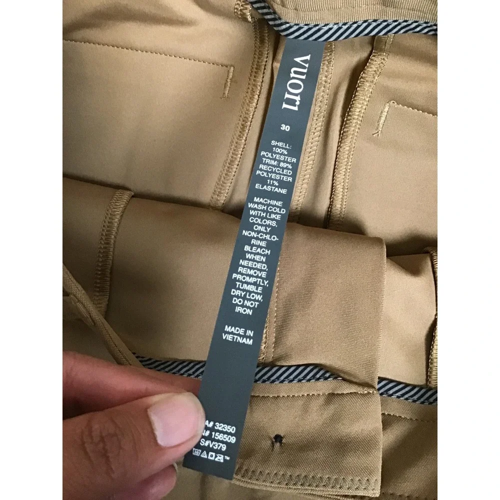 Vuori Men's Camel Chino Shorts Size 30 NWT